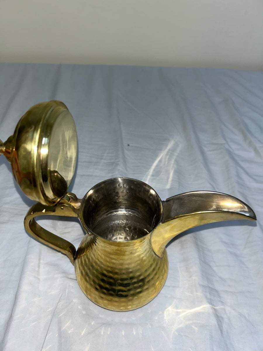 Arabic Coffee pot, Arabic Dalla, Arabic tea/coffee pot, Brass Handicraft dalla - Image 3