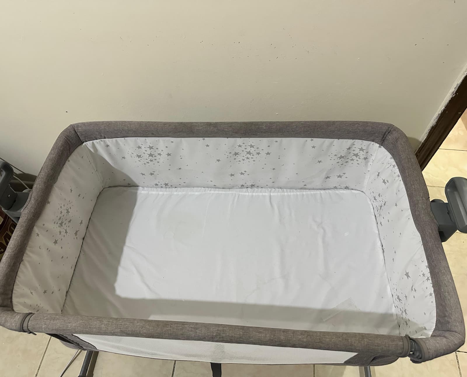 Barely Used Juniors baby Bassinet / Crib For Sale - Image 2