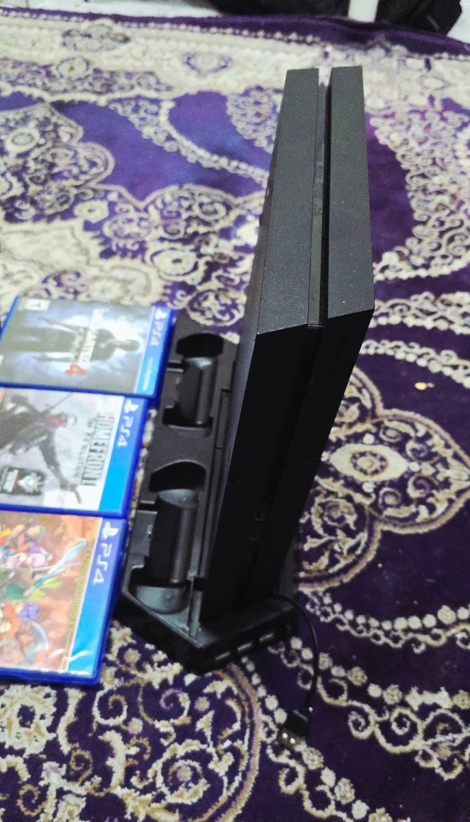 Ps4  1 TB with cooling Fan 1 controller 3 games 100% Working(Delivery free) - Image 2
