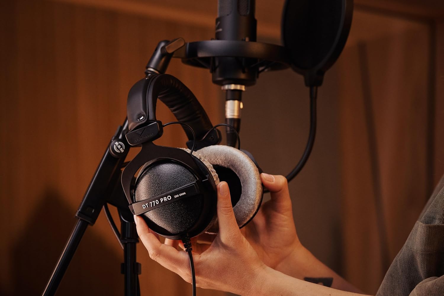 Beyerdynamic DT770 Pro Studio headphones (250ohm) - Image 5