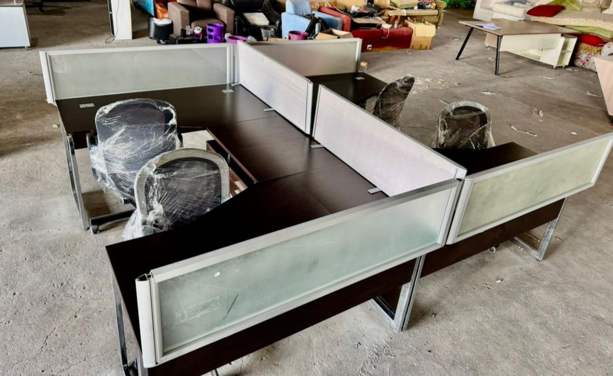 Used office desk study table metting table reception workstation sofa buy sell 33270617 - Image 18
