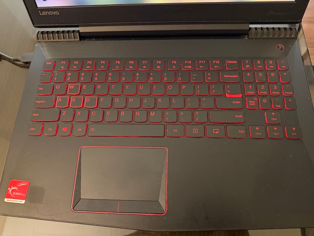 Lenovo Legion Y520 Gaming Laptop - Image 1
