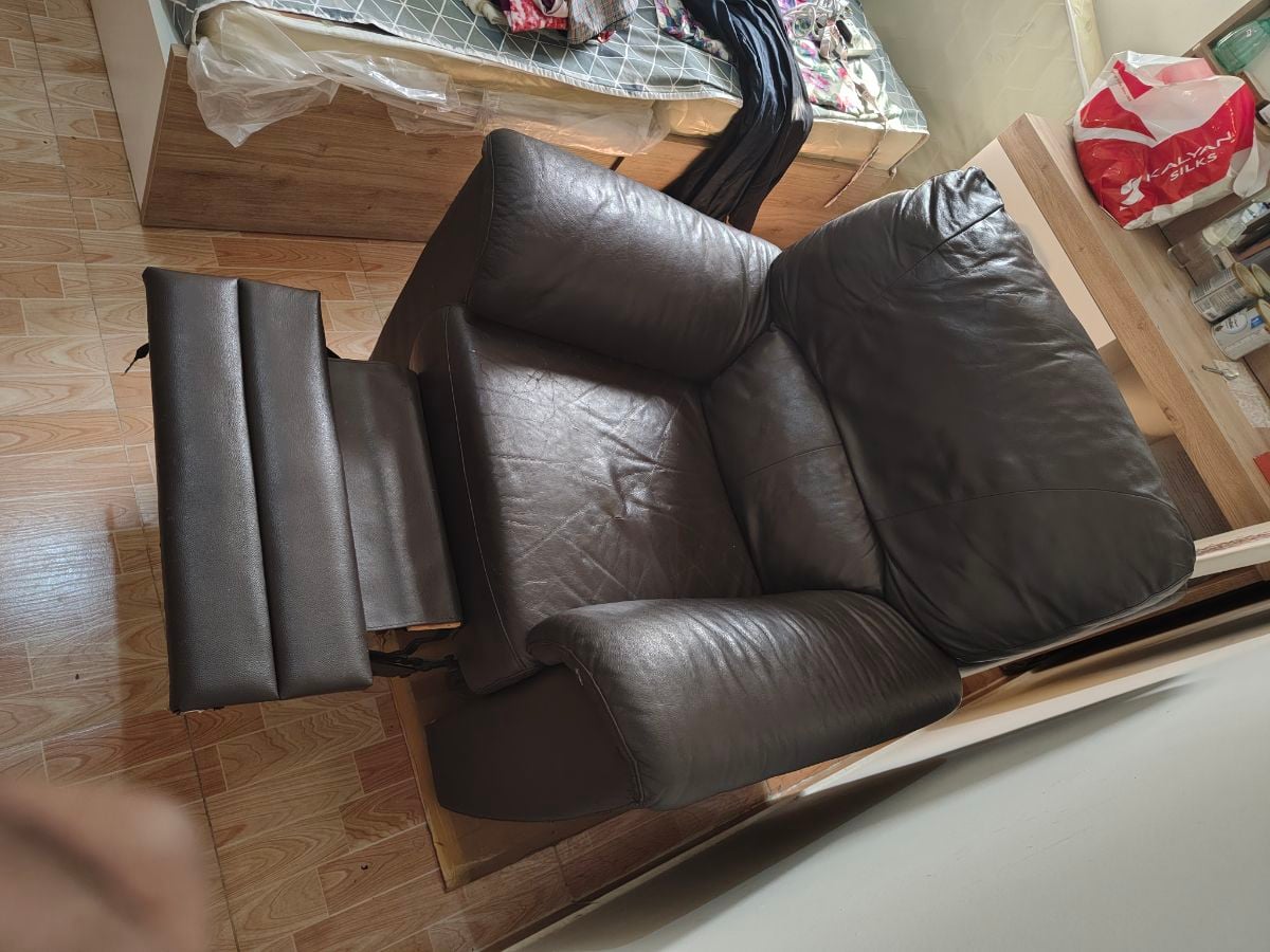 Recliner chair - Image 4