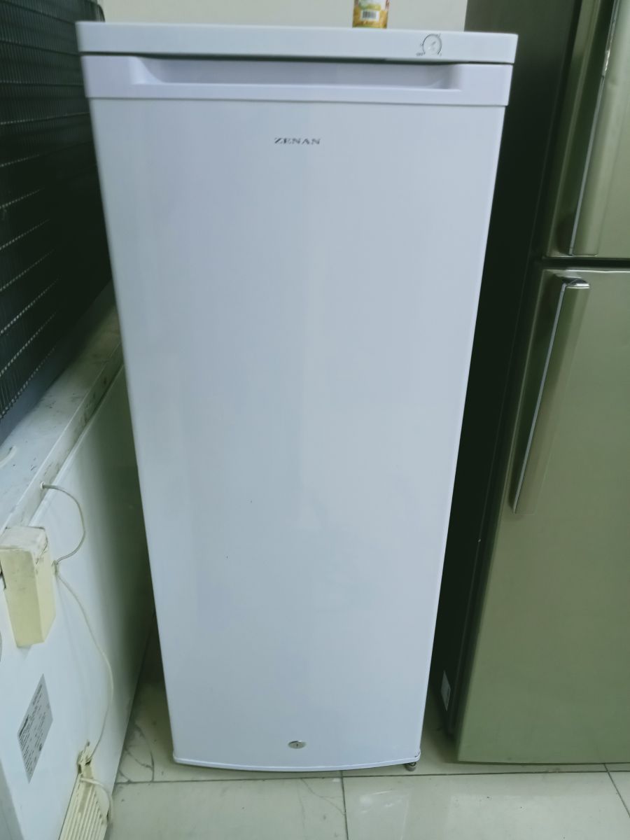 Zenan stend freezer available for sale - Image 2