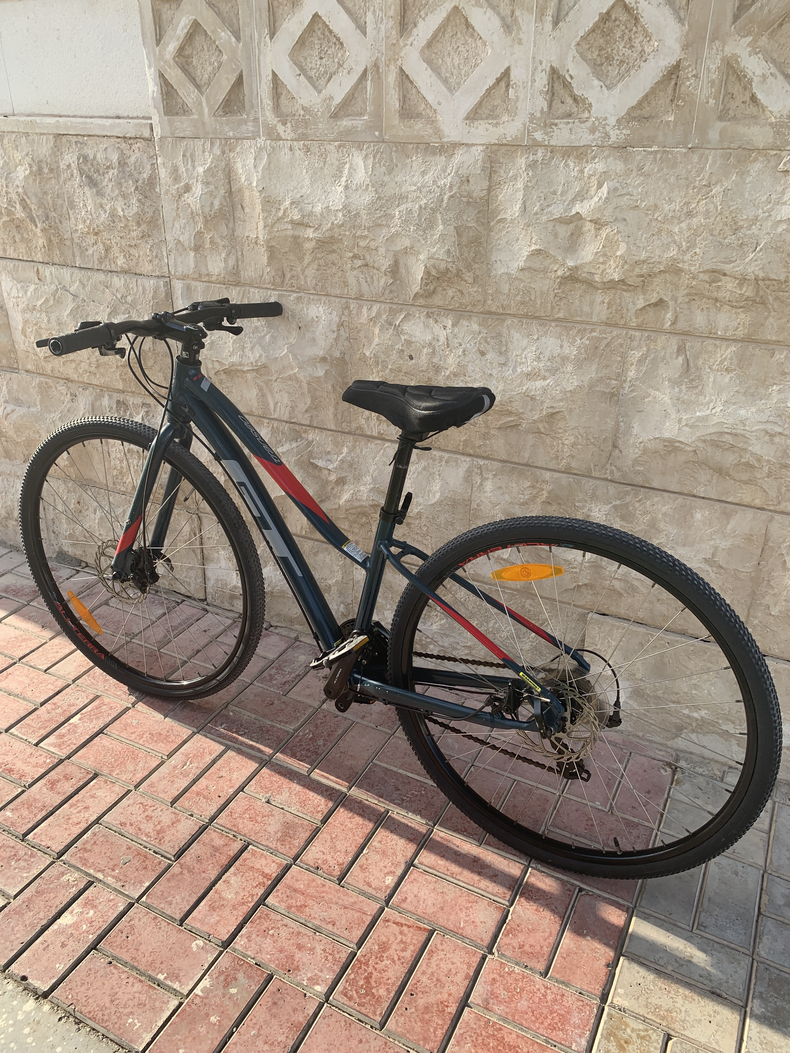 GT road cycle 29 inch  - Image 2
