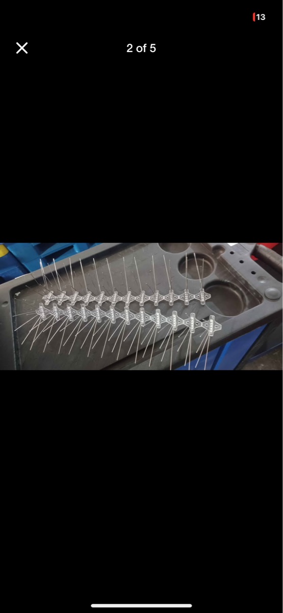 Bird spike - Image 2