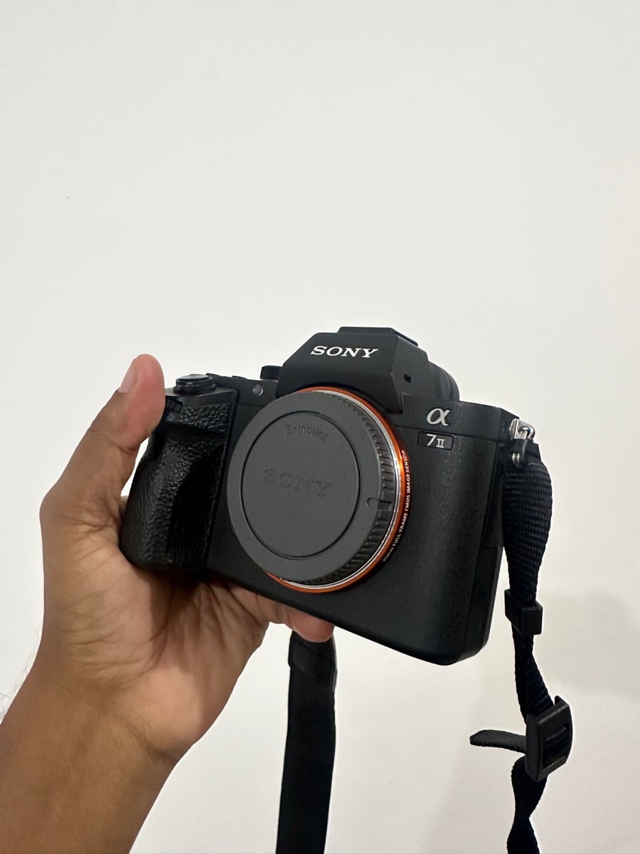 Sony alpha 7 ii with lense - Image 2