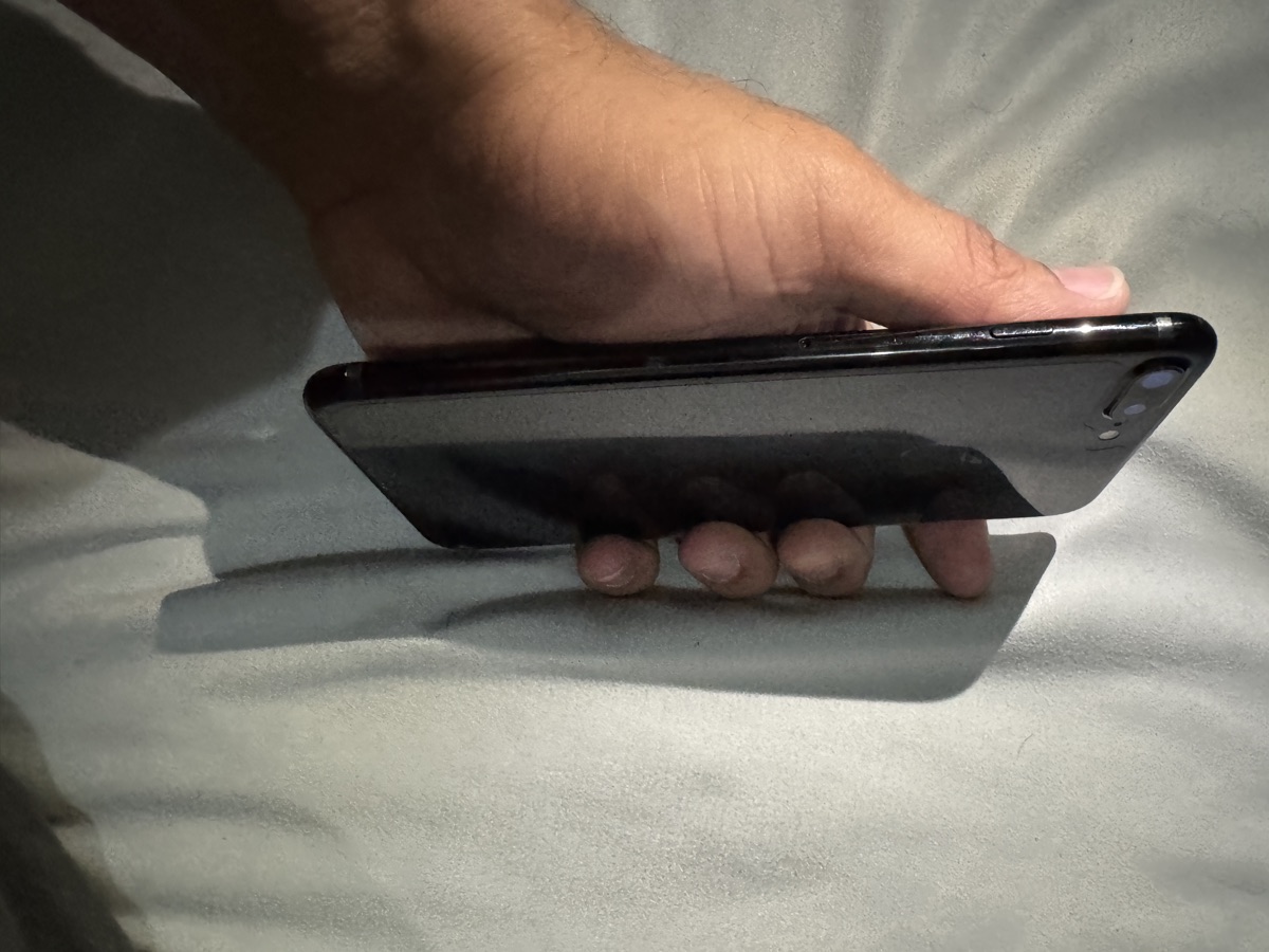 iPhone 7+ 32 gb - Image 2