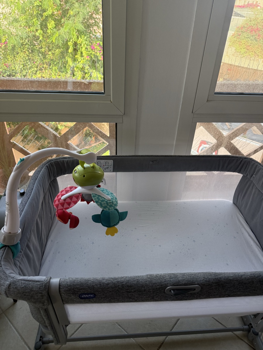 Chicco next to me cot - Image 3