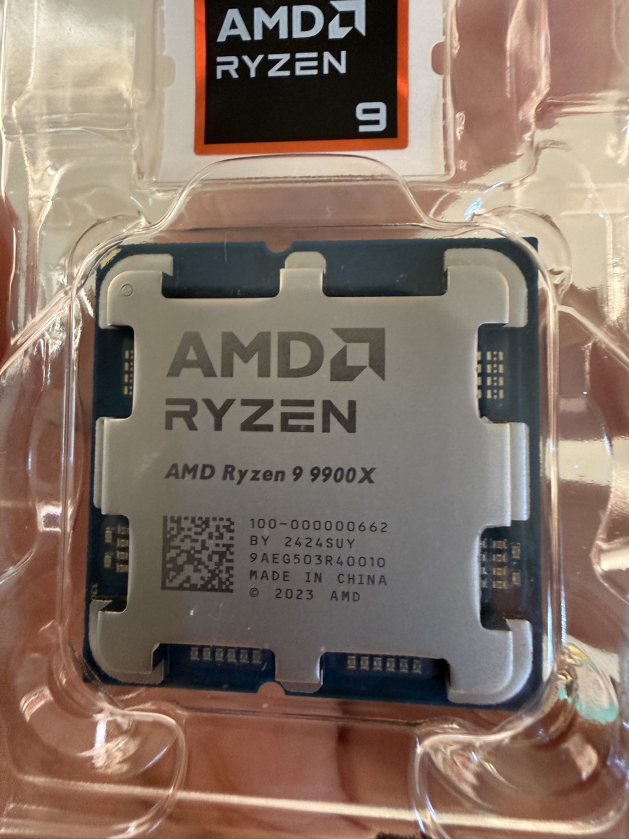 AMD R9 9900X - Image 1