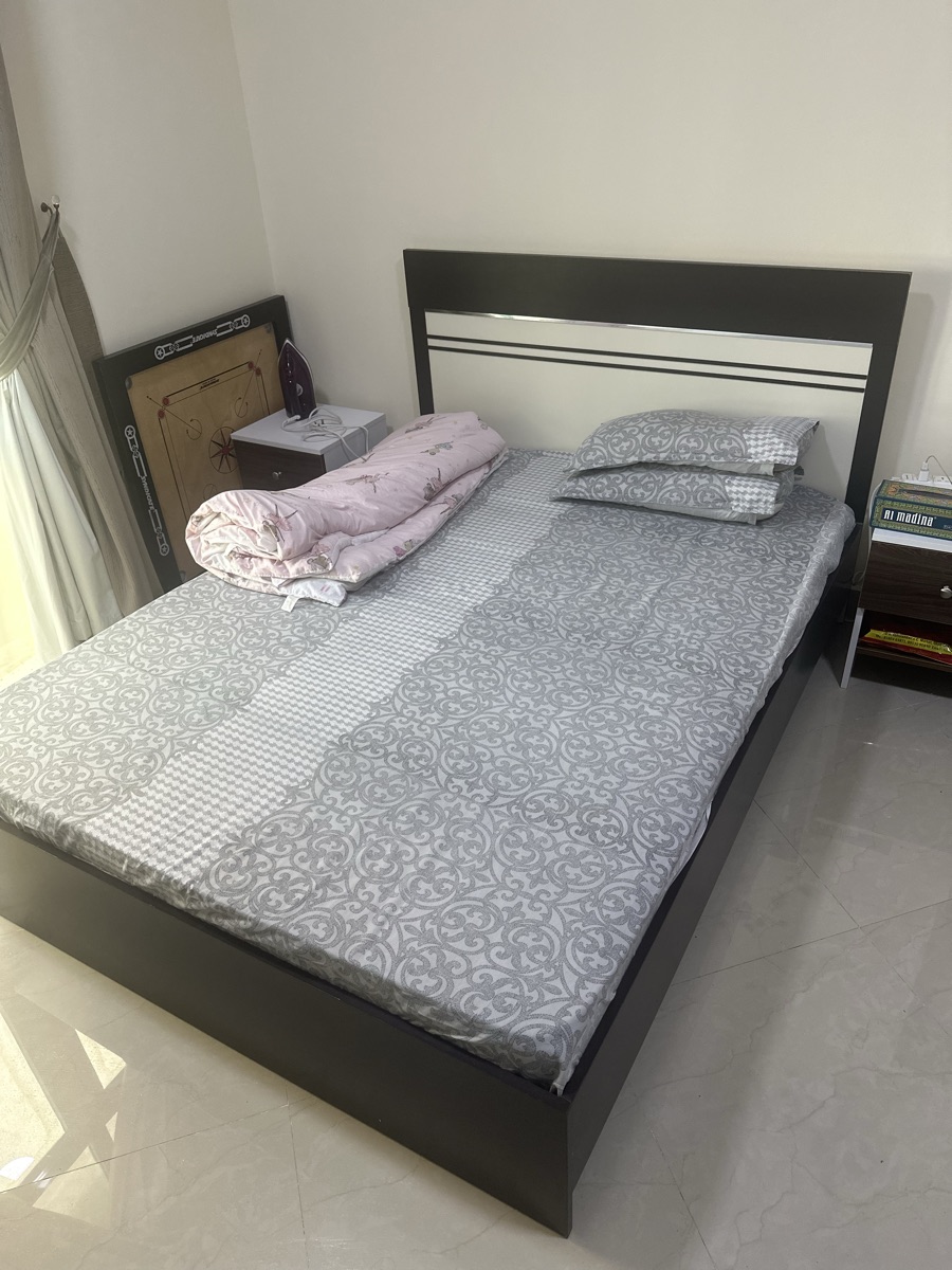Bed with mattress ( moving out ) - Image 3