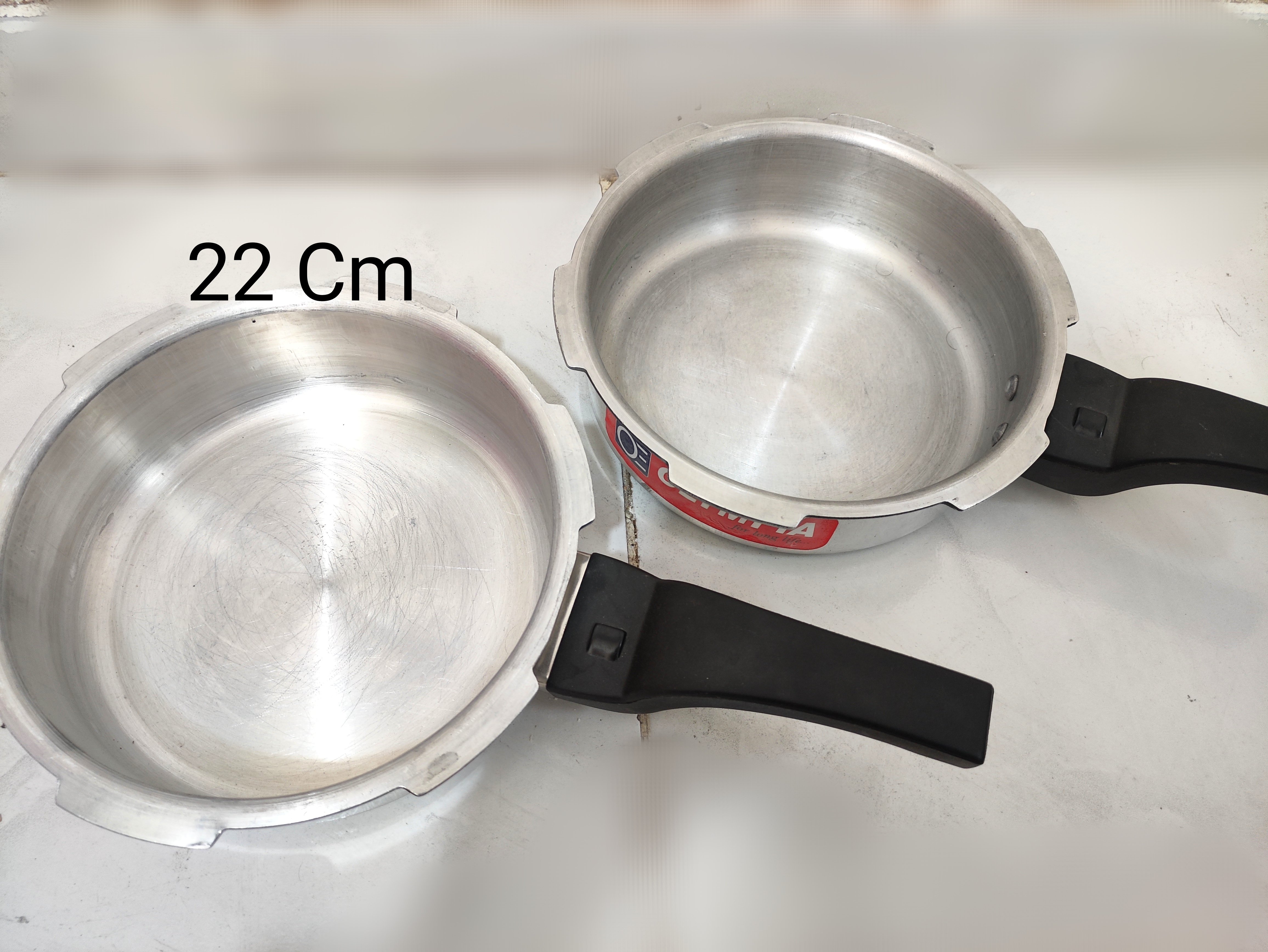 Kitchen items  - Image 40