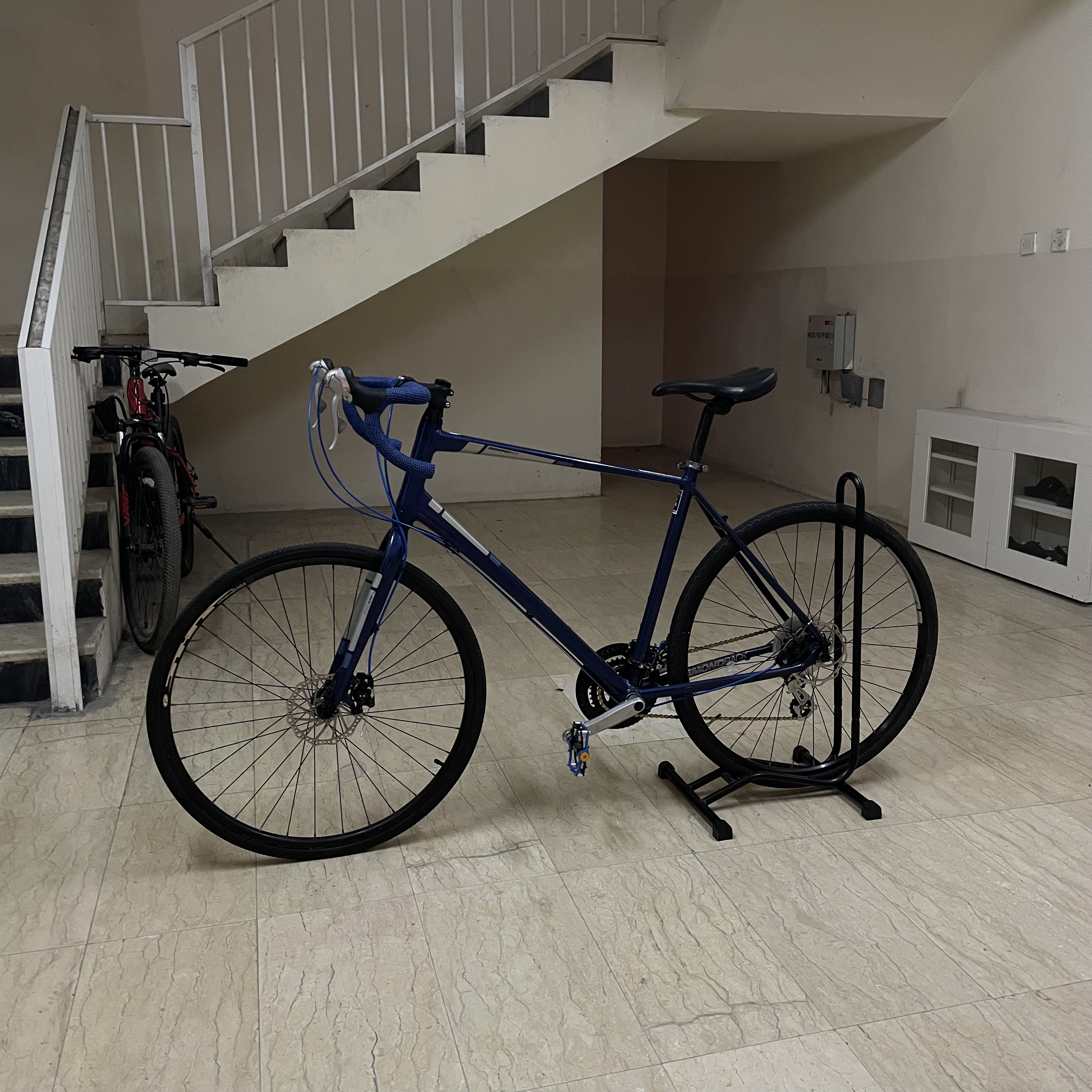 Diamondback Insight 2 XL (Hybrid) - Image 1