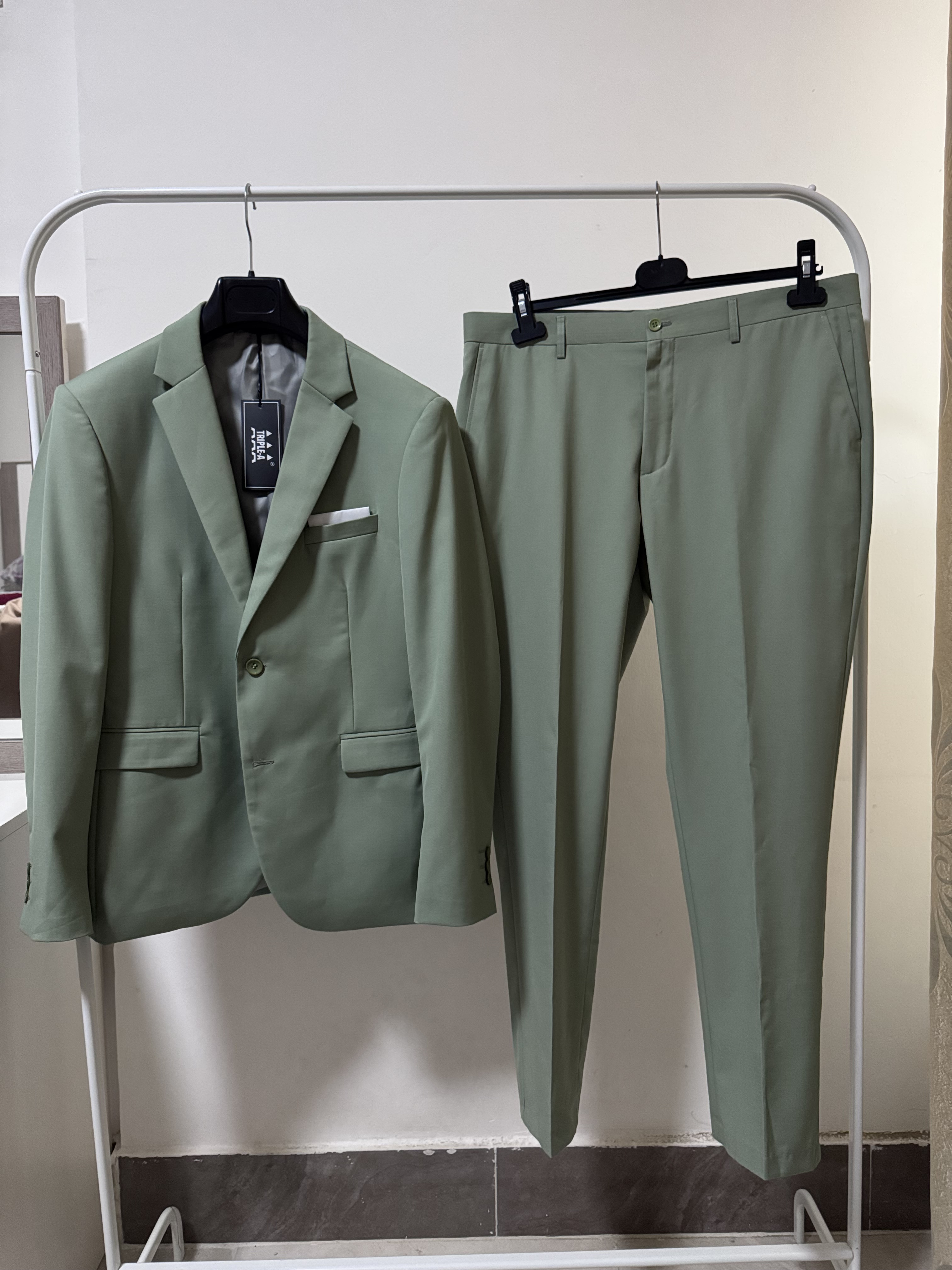 *NEW* 2 piece male suits - Image 3