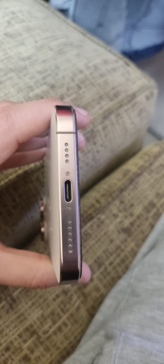 IPHONE 16 PRO MAX - Image 1
