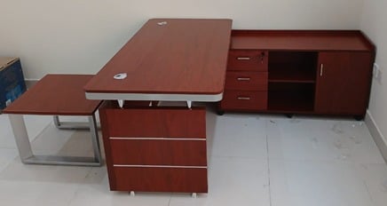 OFFICE STAFF DESK WITH SIDE TABLE - Image 2