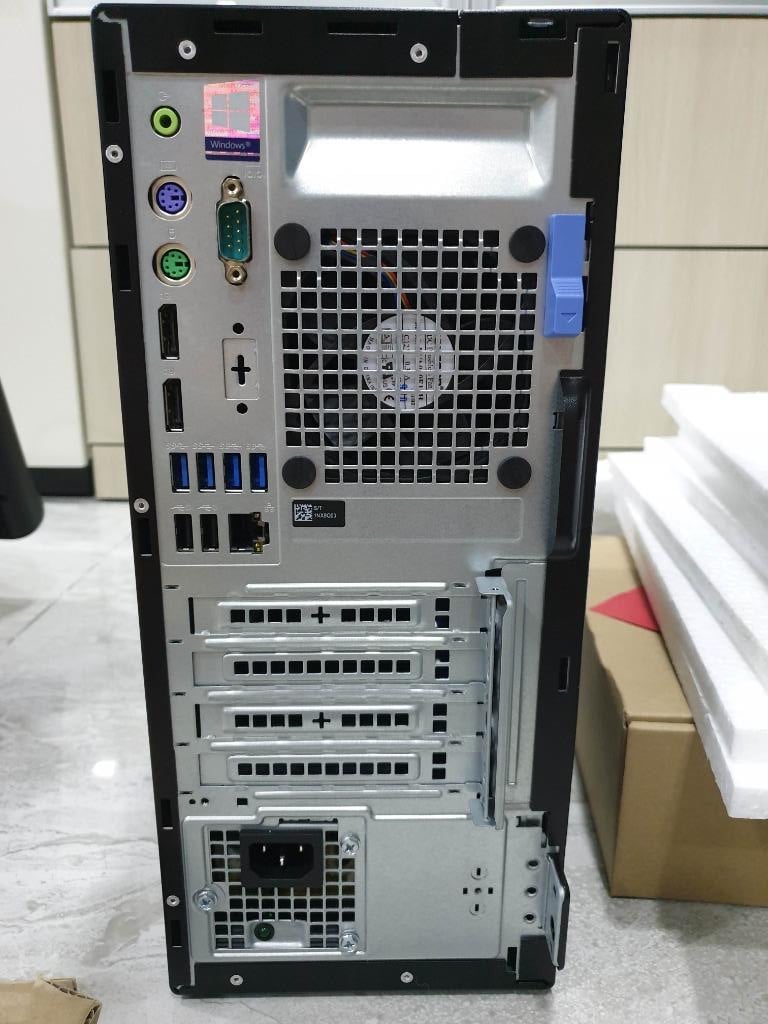 DELL Optiplex 7060-i7-8th Gen-16GB RAM-512GB M.2 SSD-22"inch Monitor (33176355) - Image 4