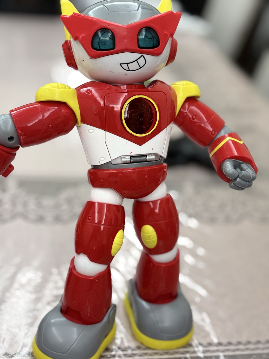 Ryan's World Ultimate Red Titan Robot Lights & Sound Robot only / no accessories - Image 1
