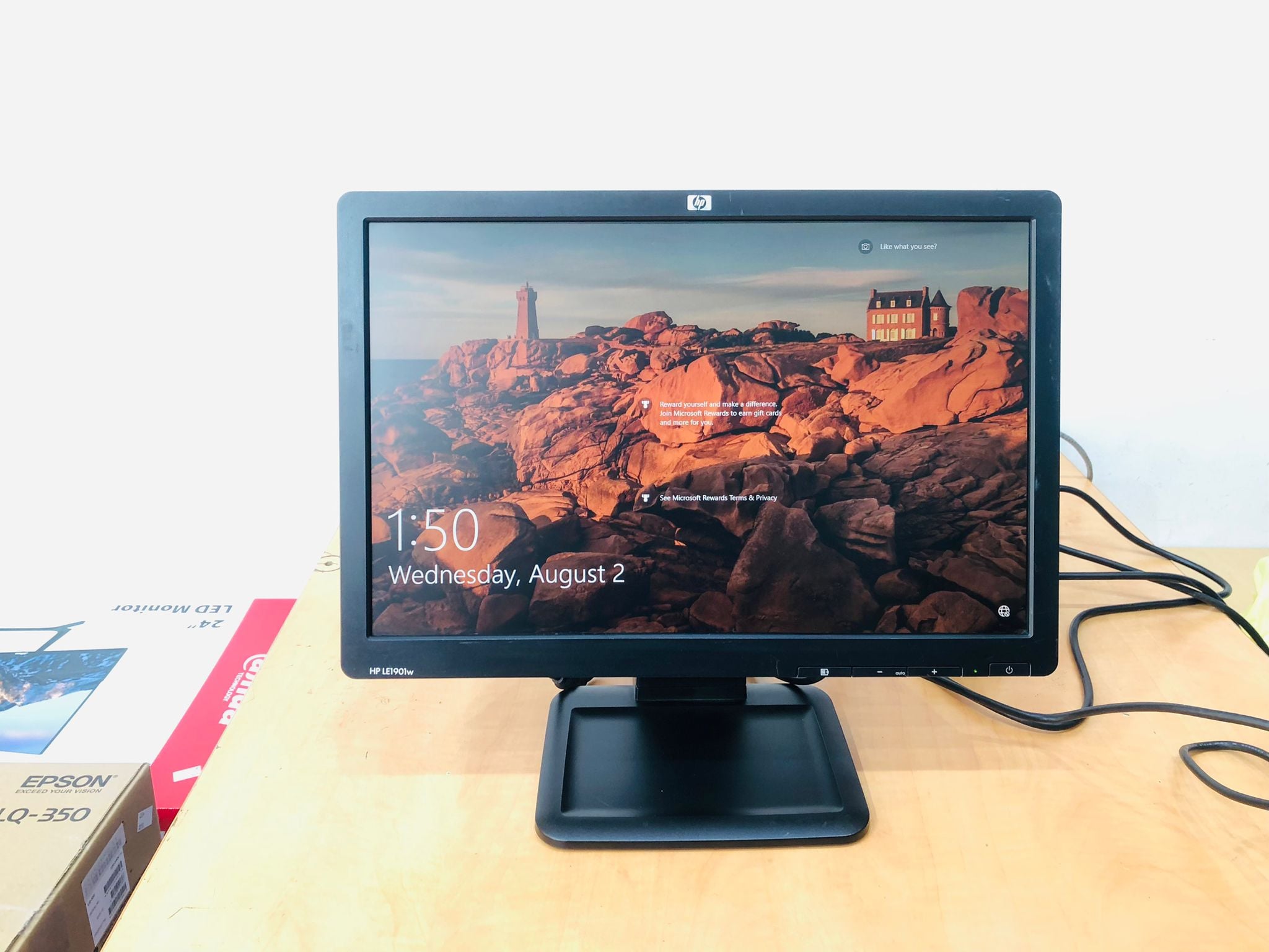  USED & NEW 19"-22"-23"-24"-27"-32" INCH MONITOR  - Image 11
