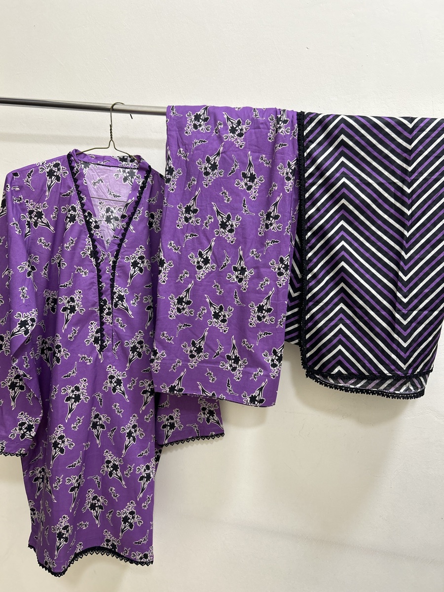 Eastern Dresses (Khaadi) - Image 7