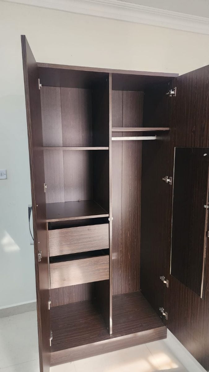 Qatar Airways Furniture available - Image 2