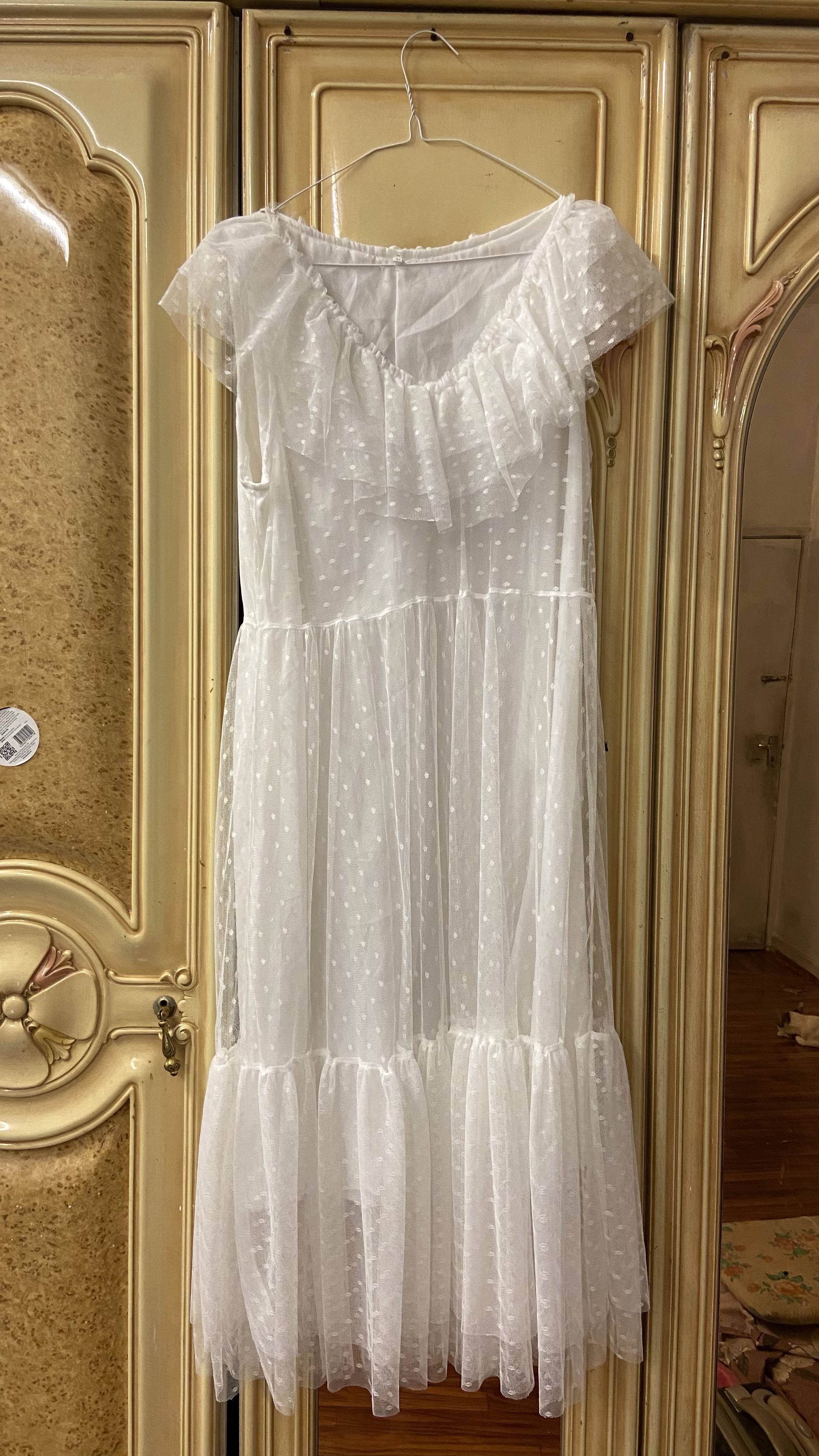White dress - Image 3