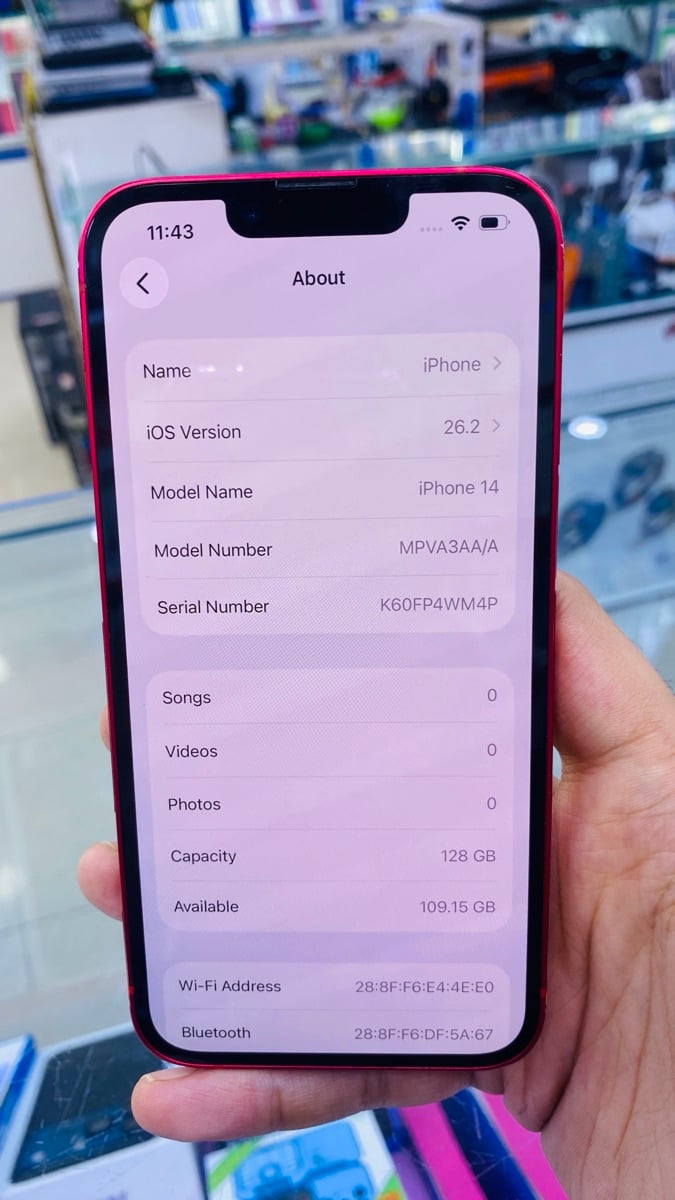 I phone 14 - Image 1