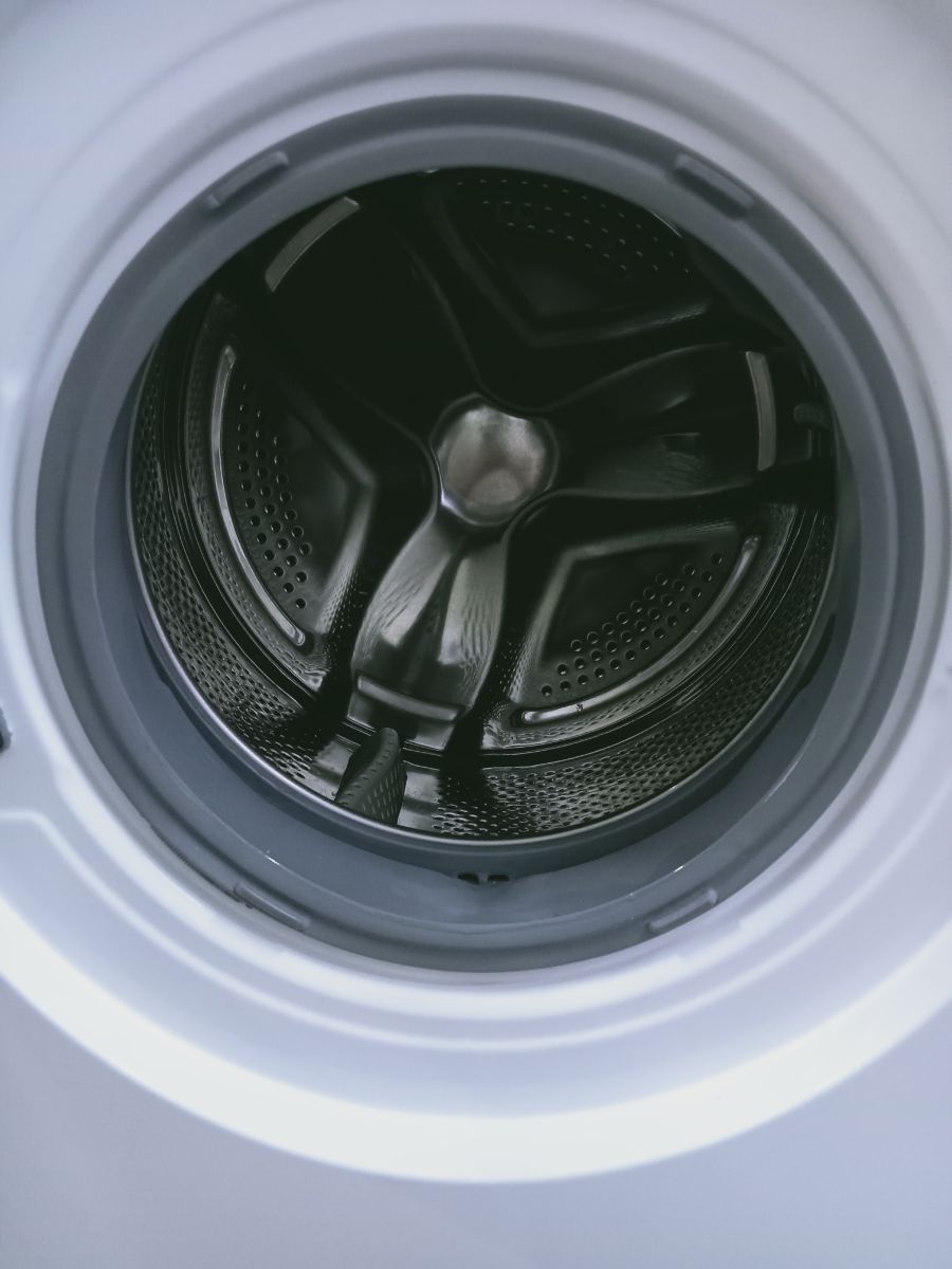 Sharp 8 kg washing machine for sale - Image 2
