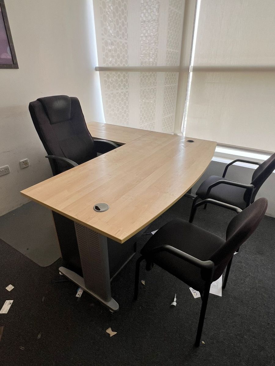 Used office desk study table sofa workaston reception metting table buy sell 33049900 - Image 15