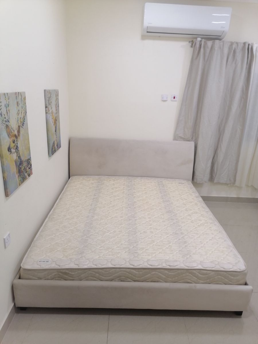 For sale "The one" brand bed - Image 7