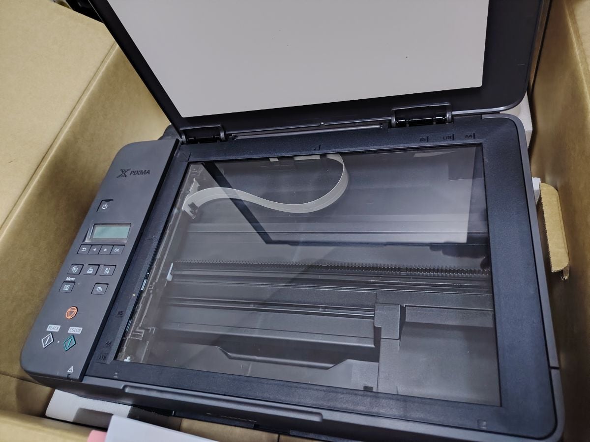 Canon Printer, GEEPAS Air fryer, Foldable Cycle, Electric kettle - Image 3
