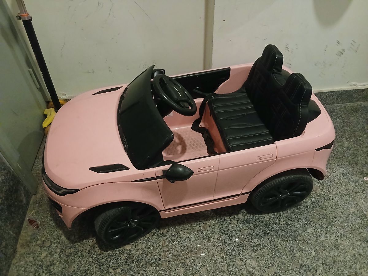 Charging car for sale - Image 1