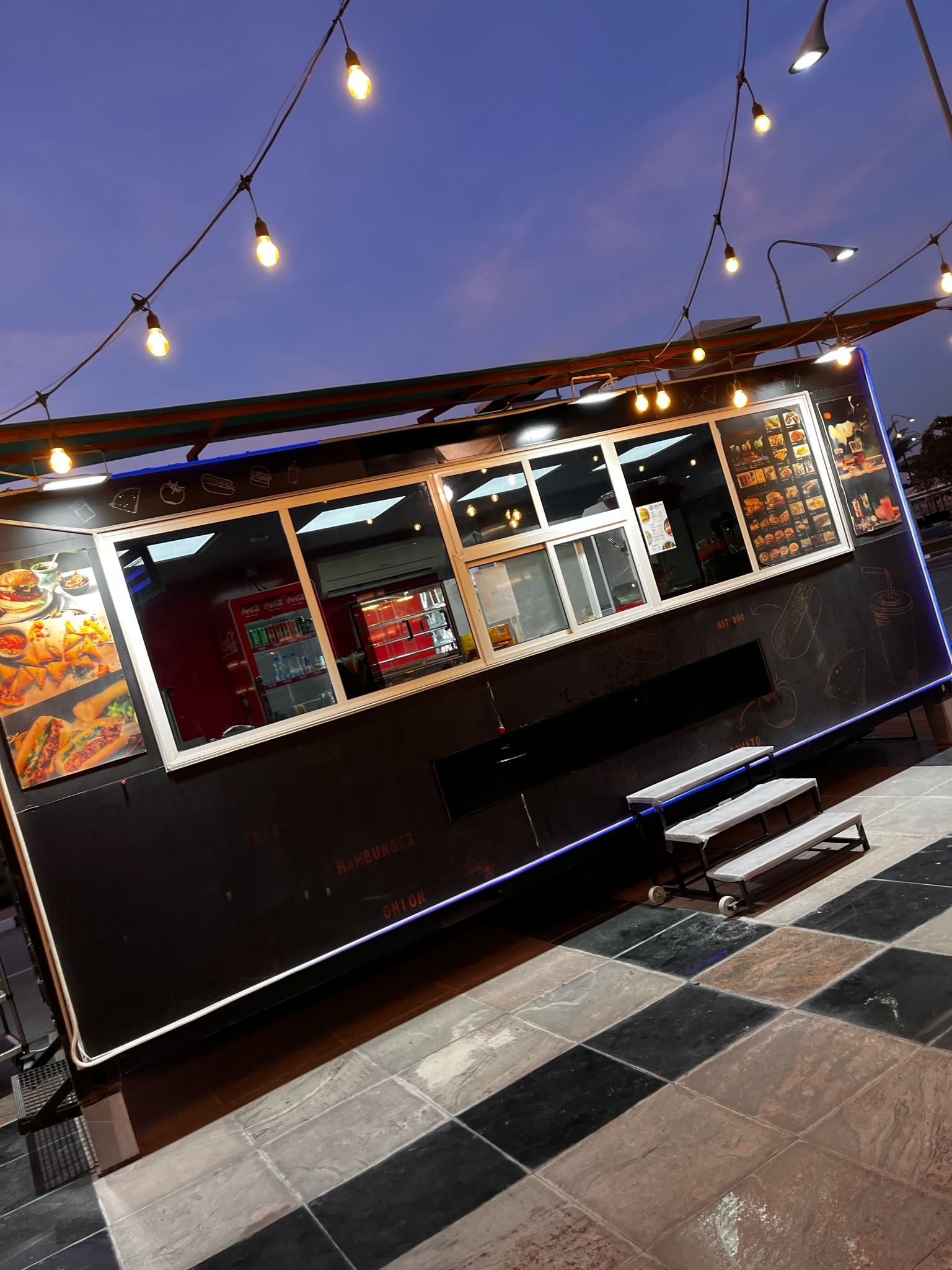 Ready-to-Use Container Café for Sale. Ideal for: Prime Outdoor Spot –  High Footfall! - Image 3