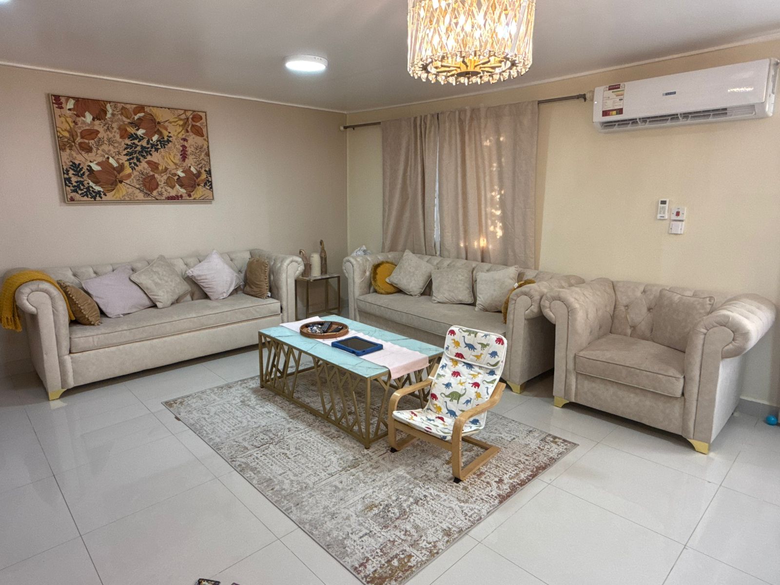 Sofa for Sale - Image 4