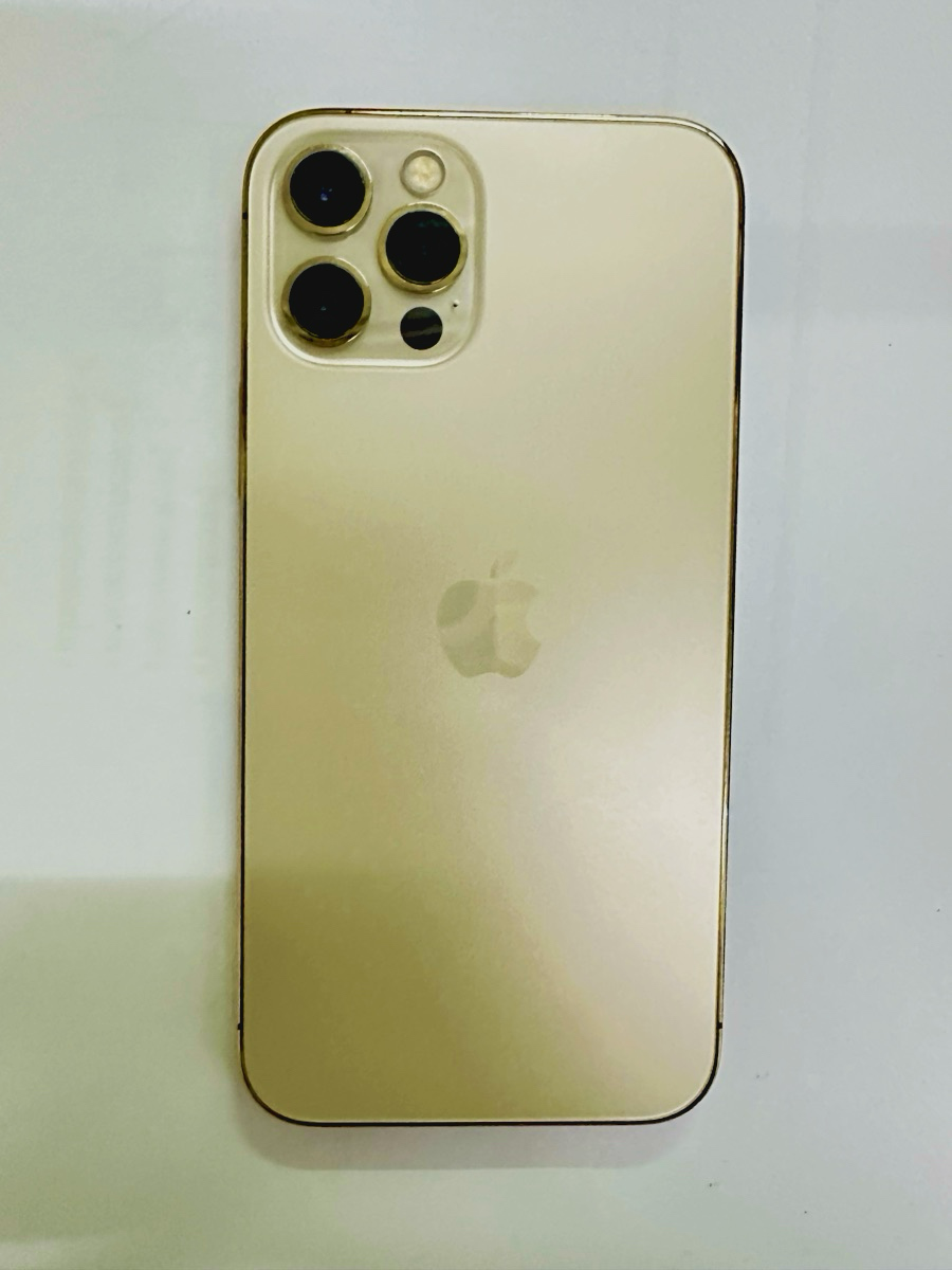 iPhone 12 pro - Image 1