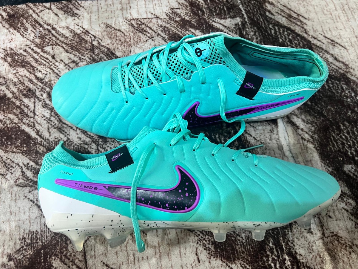 للبيع استارز اديداس اصلى جديد تلبيس 44و45  For sale: Brand new, original Nike Stars, sizes 45.44 - Image 8
