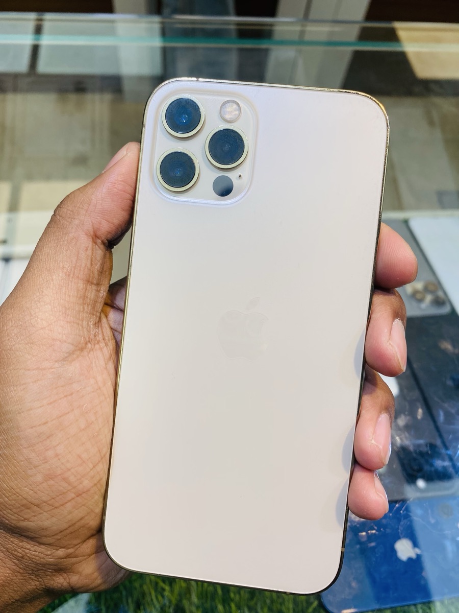 iPhone 12 Pro - Image 5