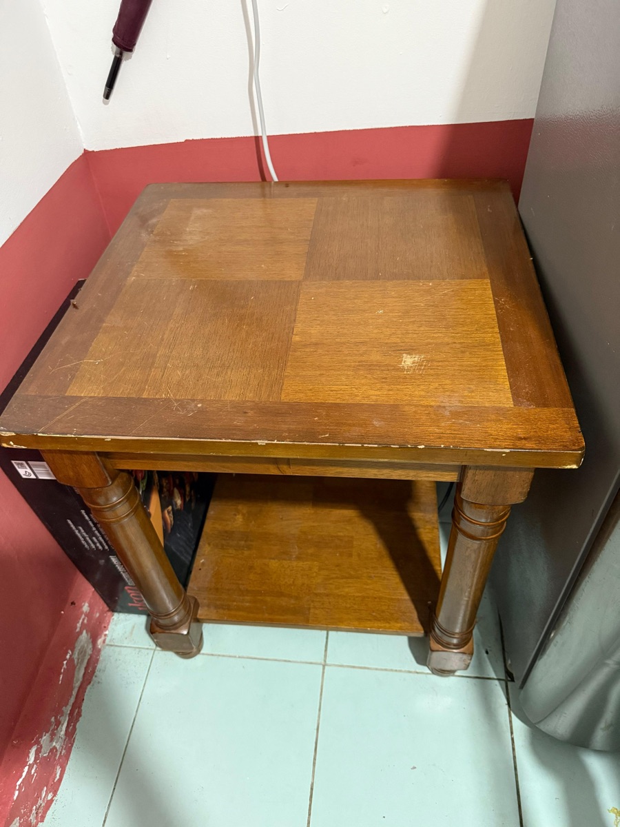 Strong wooden tea table - Image 1