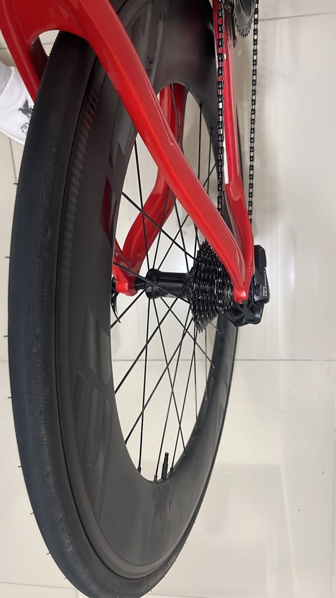 Carbon Bycicle - Image 8