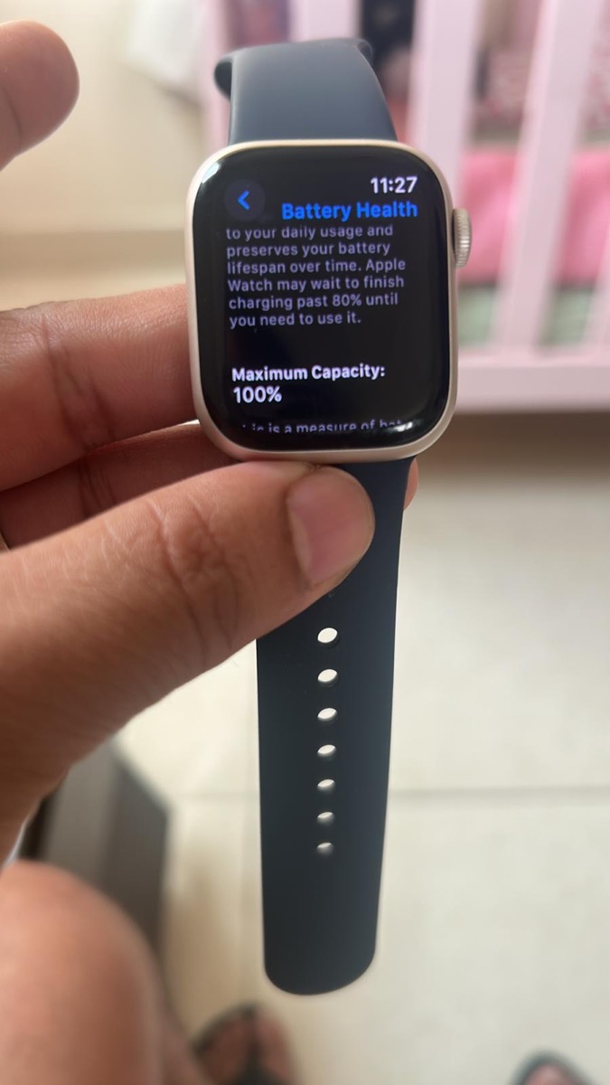 Apple Watch Series 8 - Image 2