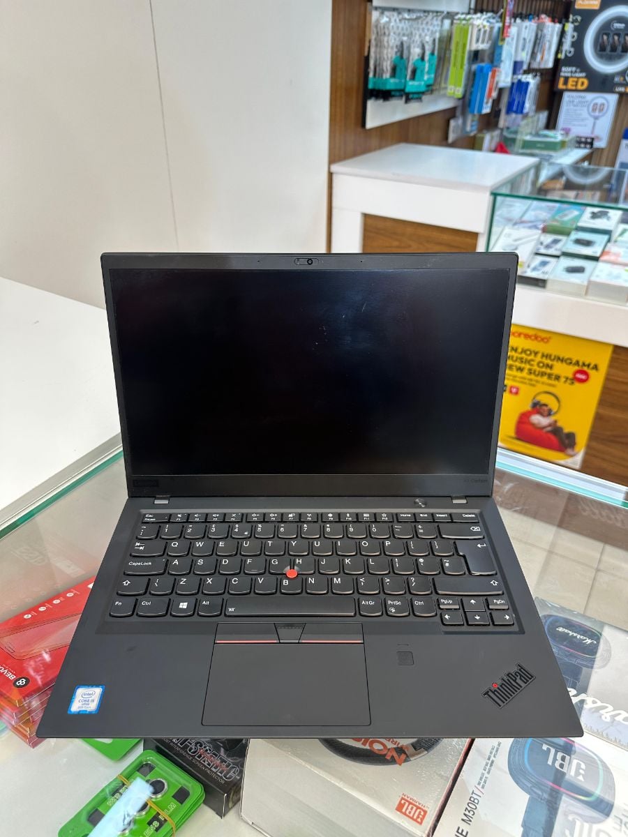 Lenovo Thinkpad x1 Carbon - Image 1