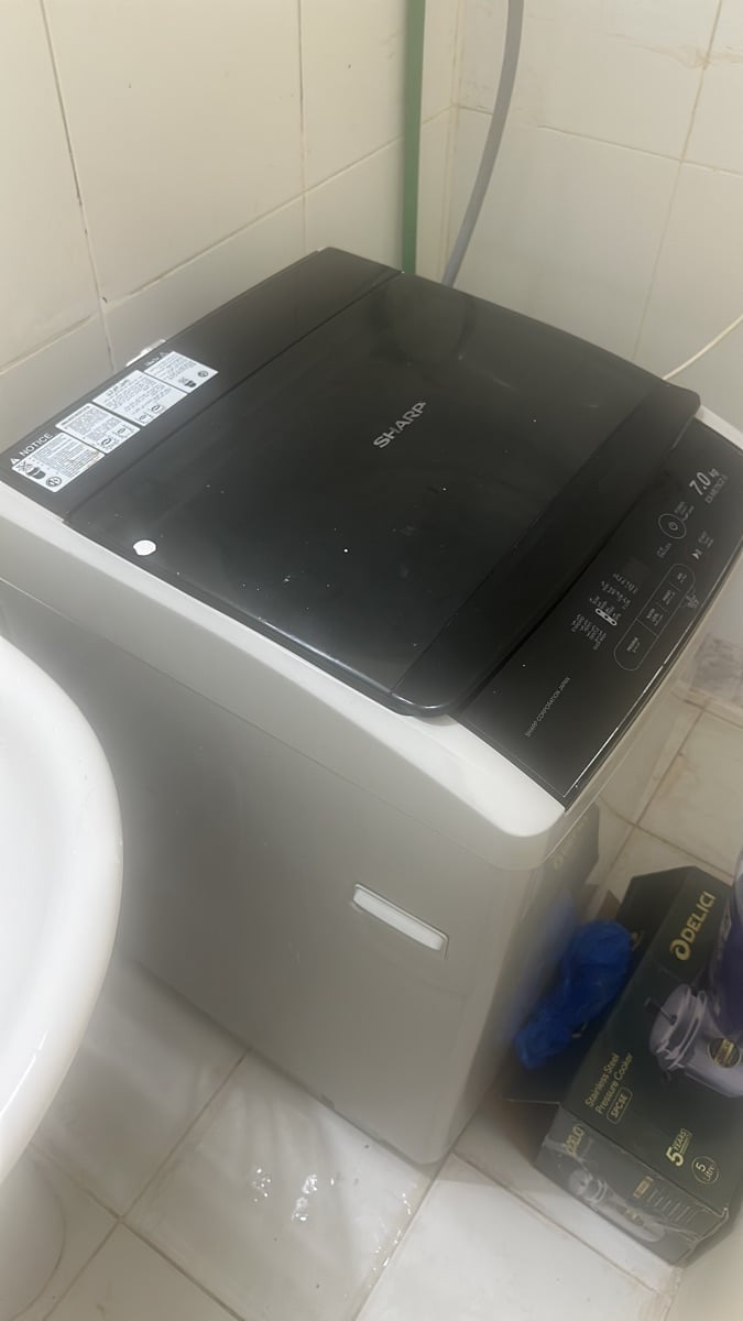 Sharp washing machine 7kg - Image 1
