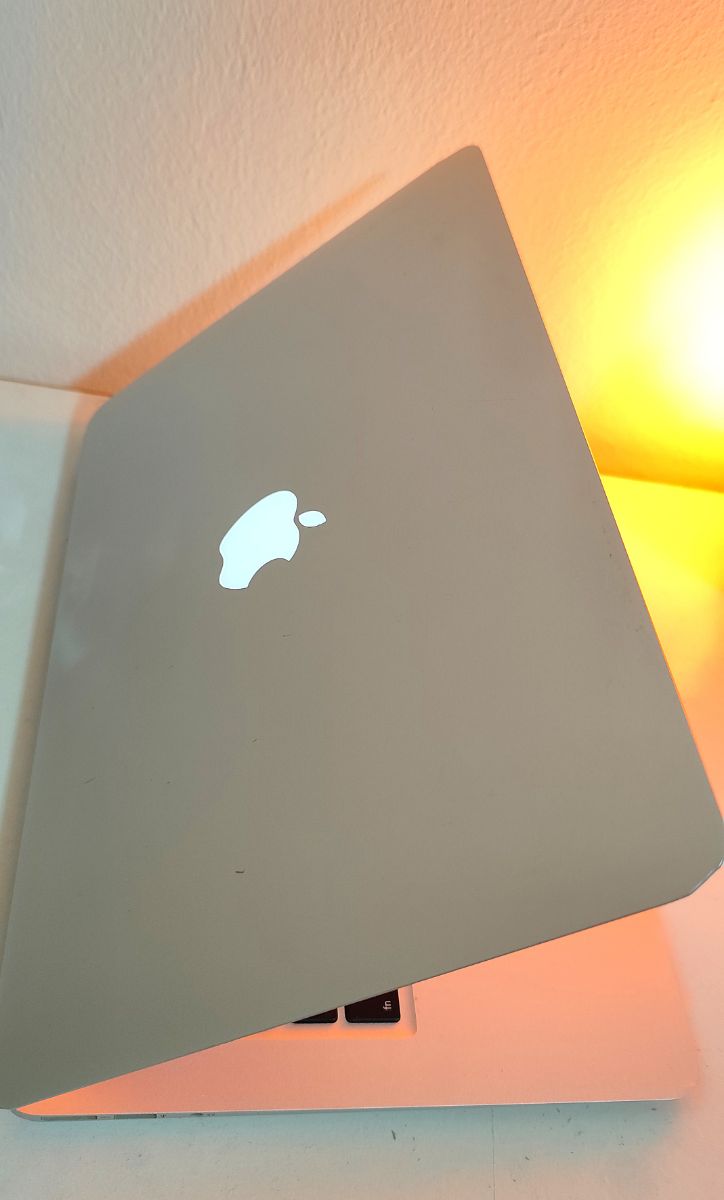 MacBook Air 2017 – Only 122 Cycles! - Image 8