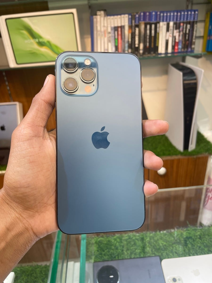 12 pro max - Image 2