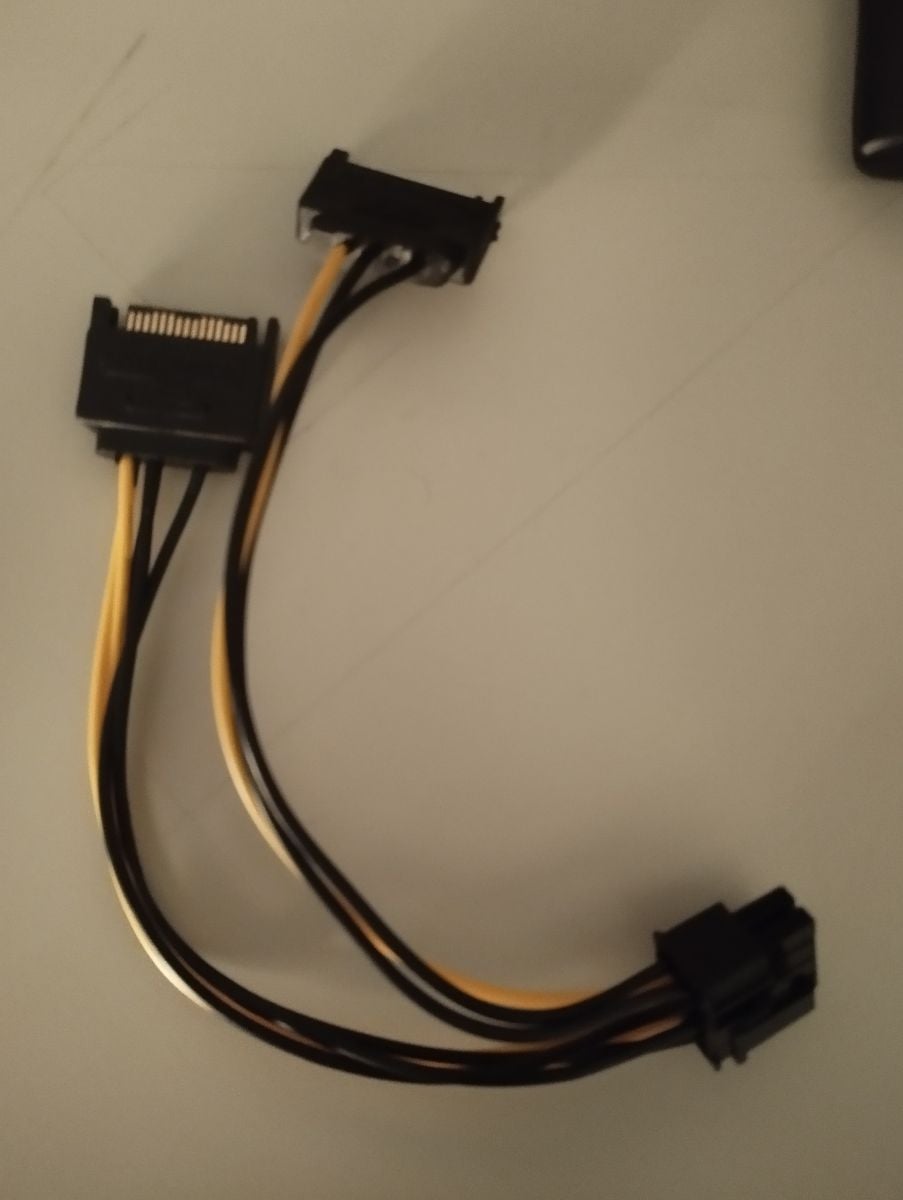 2X Sata To 8 Pin GPU adapter - Image 1