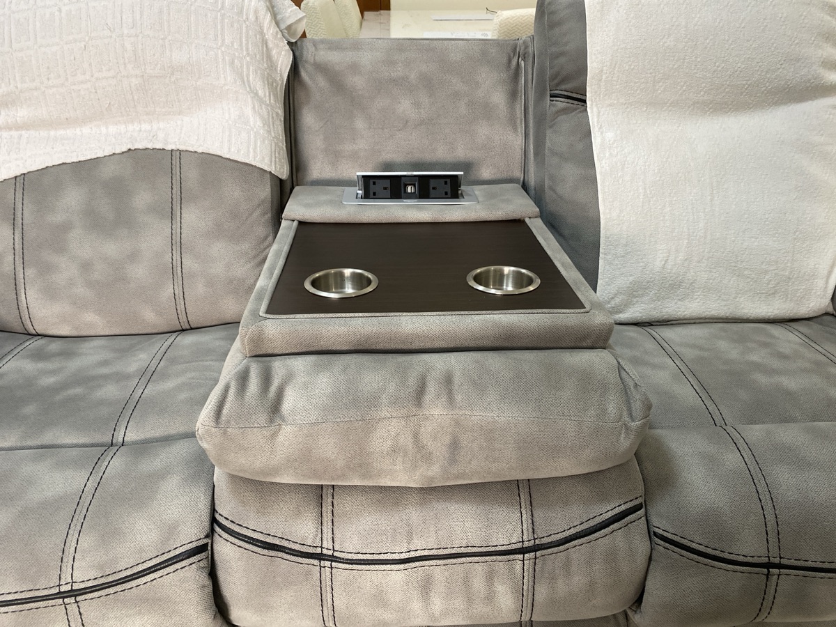 3 seater Reclining Sofa from Homecenter - Image 3