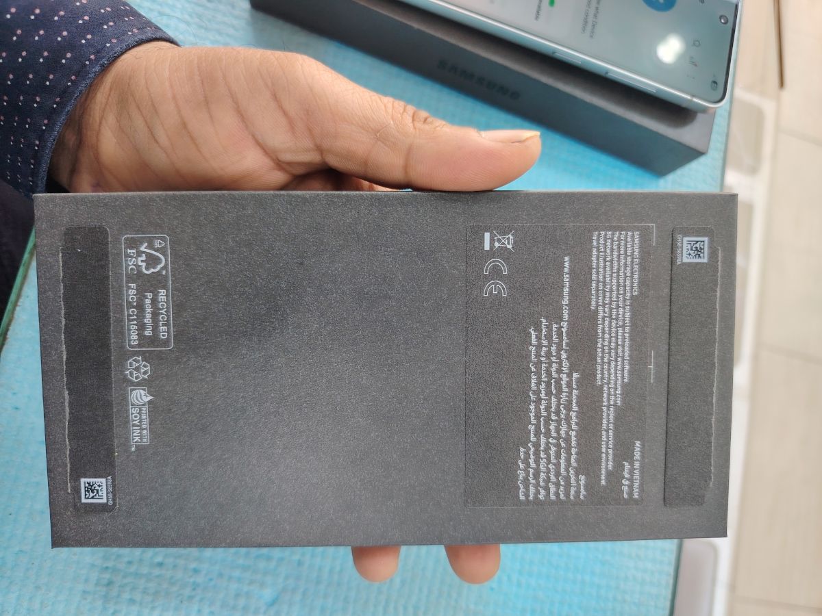 Galaxy S25 edge 256gb silver color - Image 10
