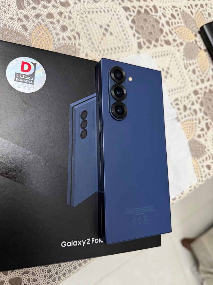 Samsung z Fold 6 - Image 1
