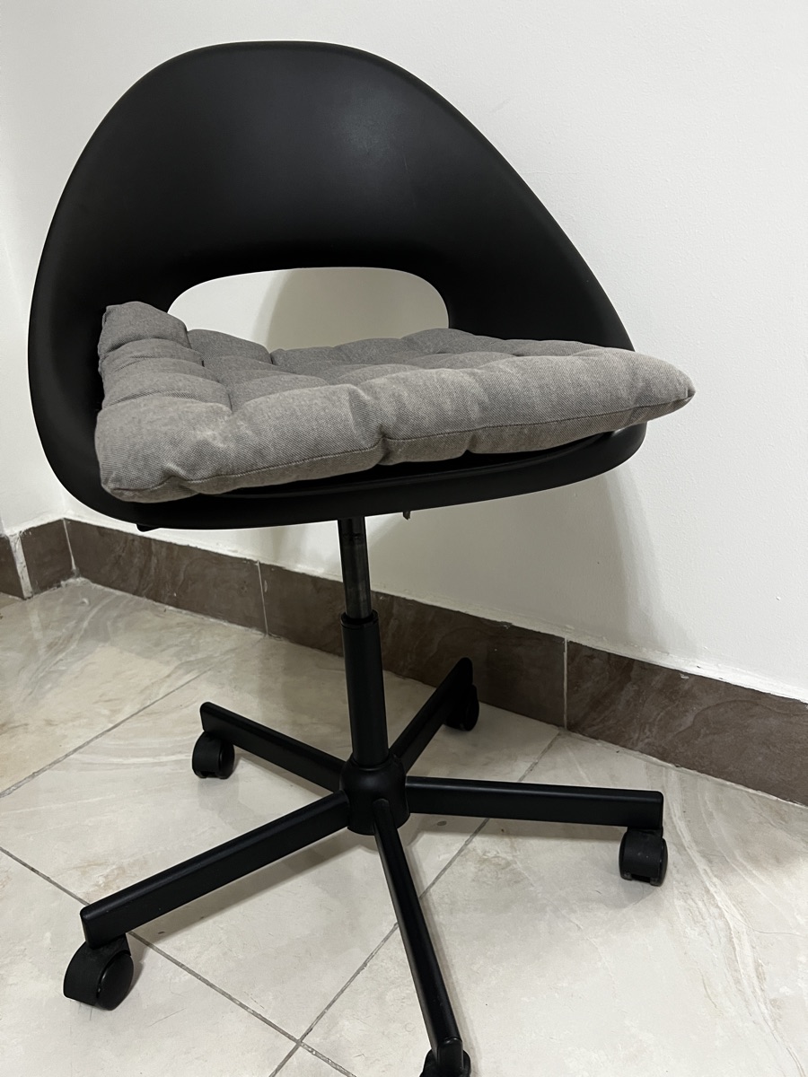 Swivel chair - Image 3