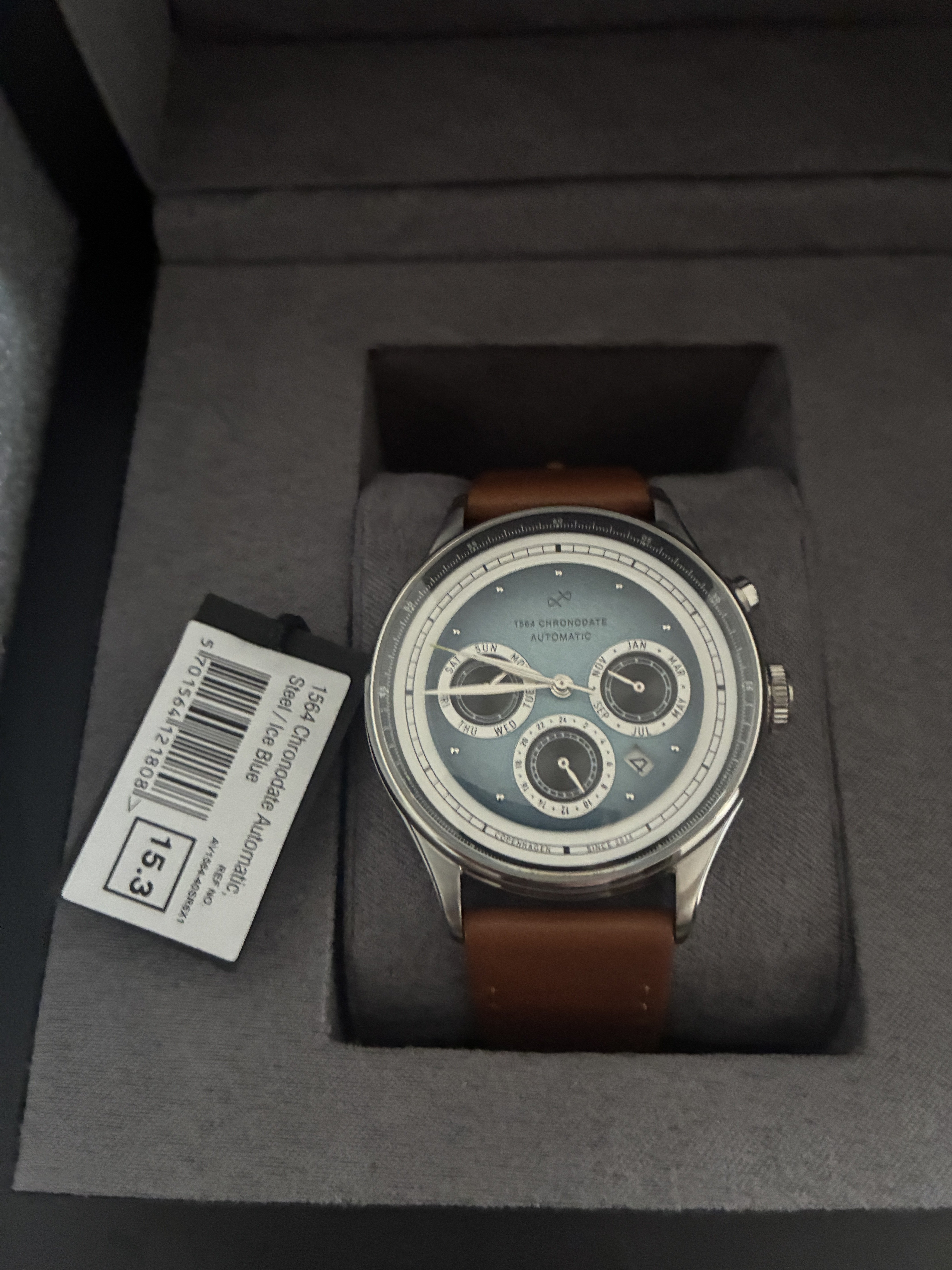 About vintage watch - Image 1